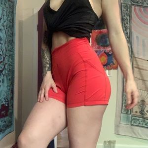 Alphalete pocket shorts